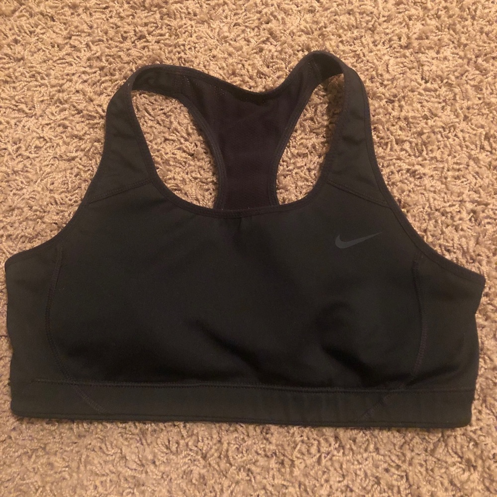 Nike Dri Fit Sports Bra - Size Medium